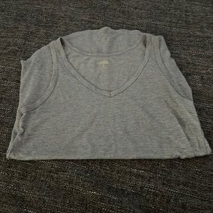 Grey tank top